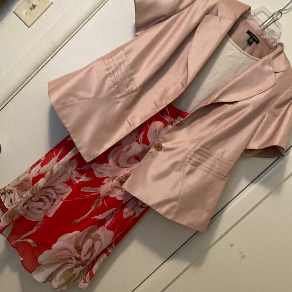 Le Bos, Size 18W Suit; peach jacket, skirt in beiges/reds, & two sleeveless tops